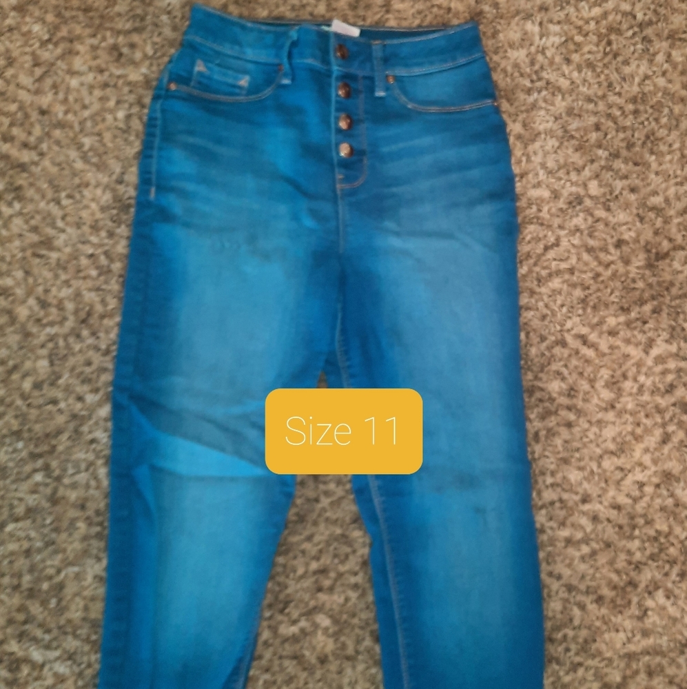Jeans